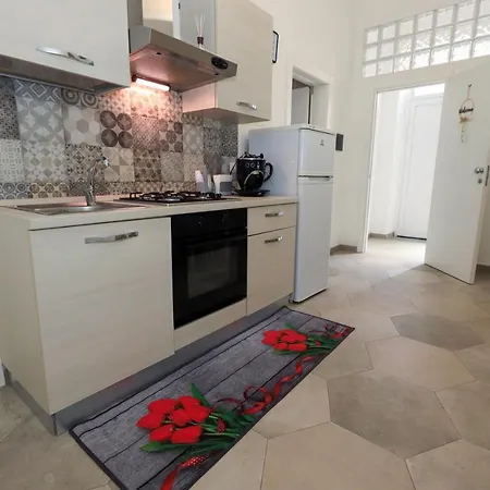 Casa Caruso Corso Garibaldi Apartament